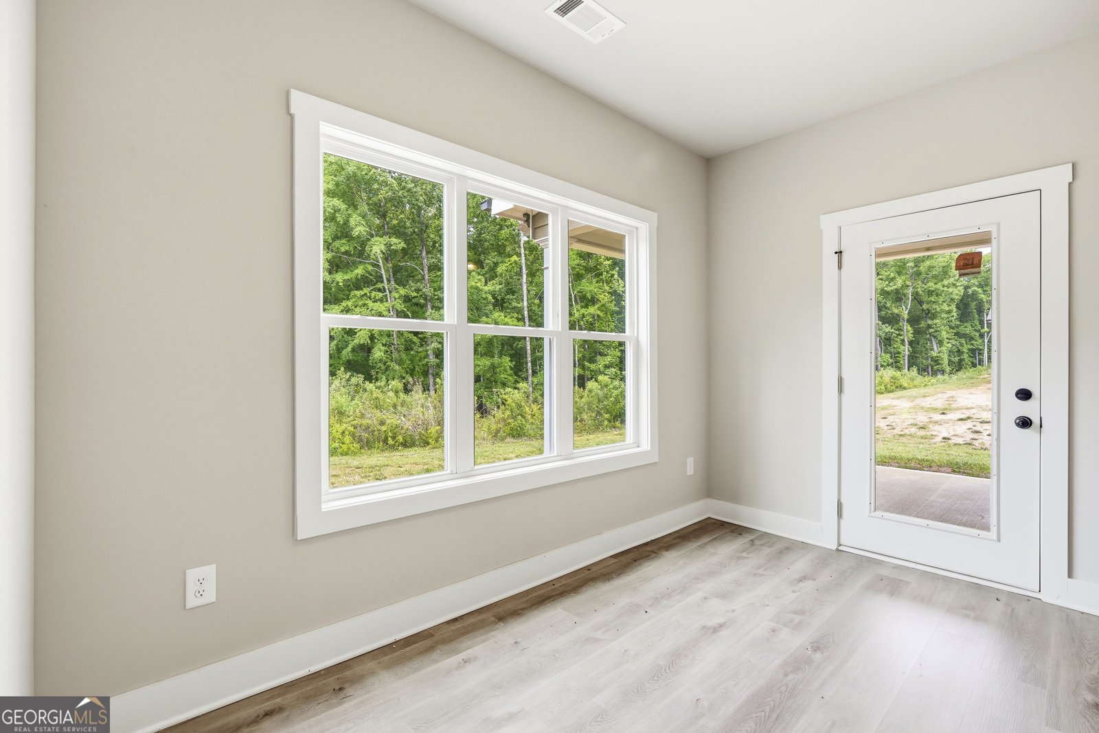 206 Railroad Street Gray - Photo 18