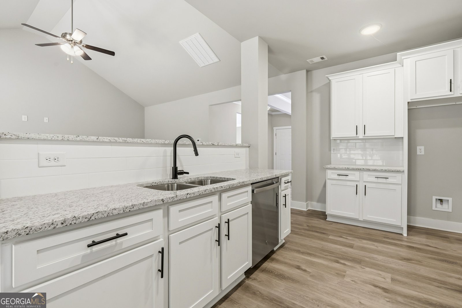 206 Railroad Street Gray - Photo 20