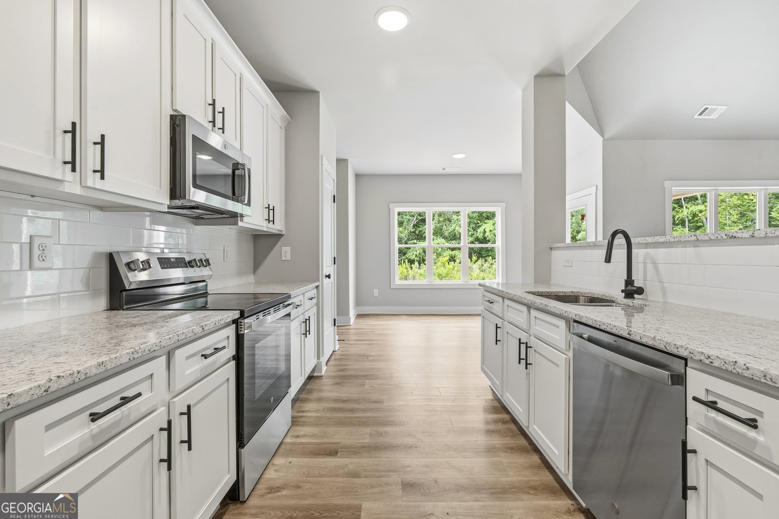 206 Railroad Street Gray - Photo 22