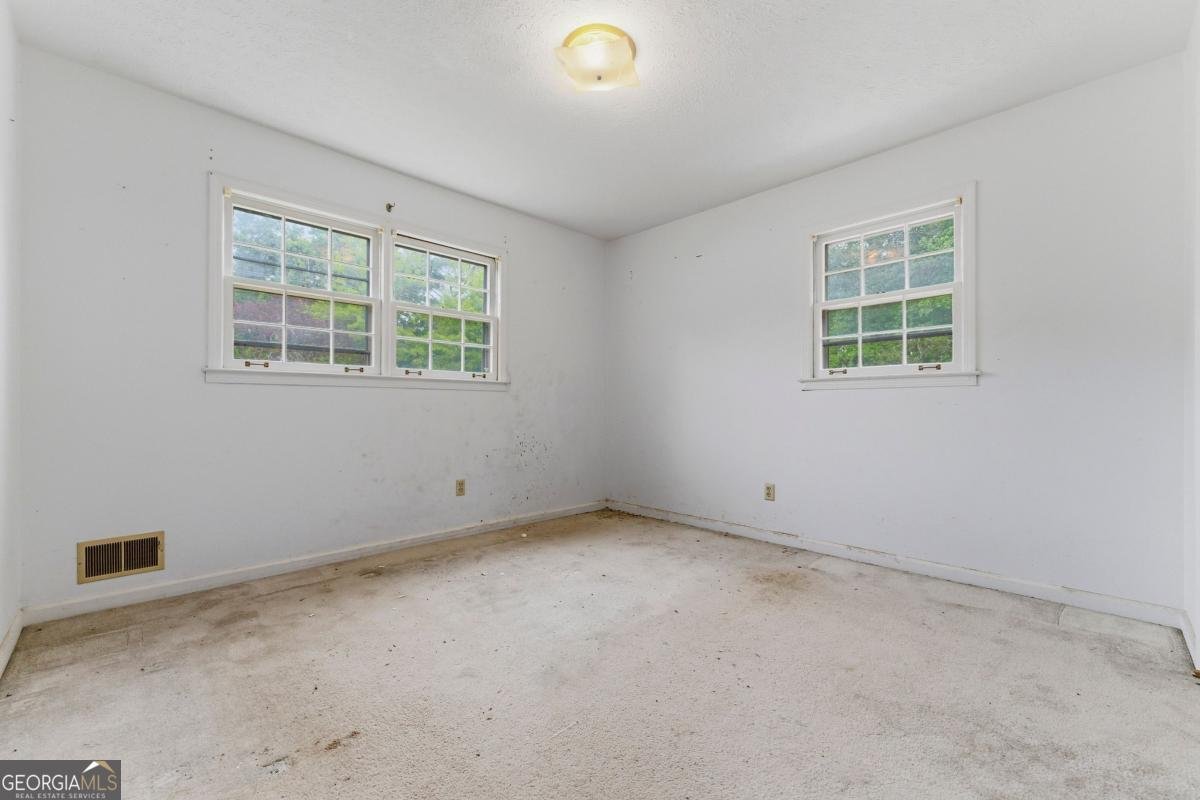 3180 Sandy Plains Road Marietta - Photo 15