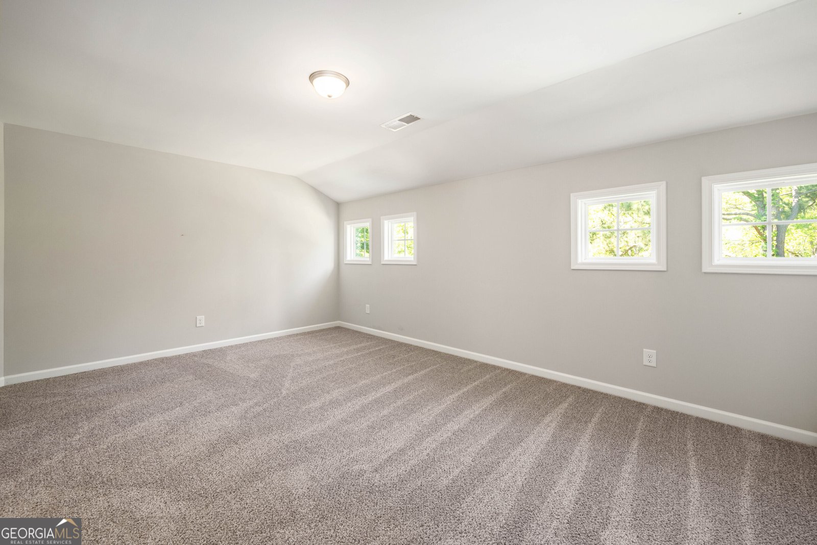 745 Mountain View Road Hamilton - Photo 40