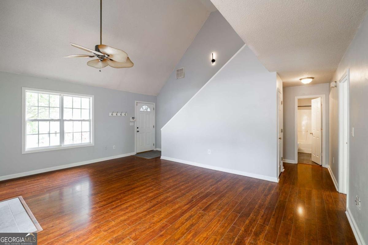 1660 Towne Square Drive Athens - Photo 7