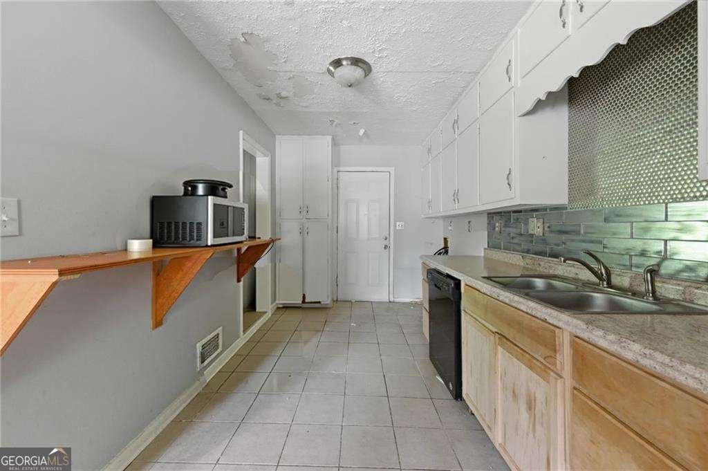3166 Sandusky Drive Decatur - Photo 9