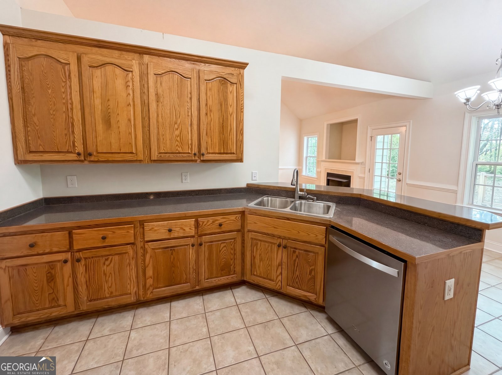 141 Lake Chase Drive Griffin - Photo 9