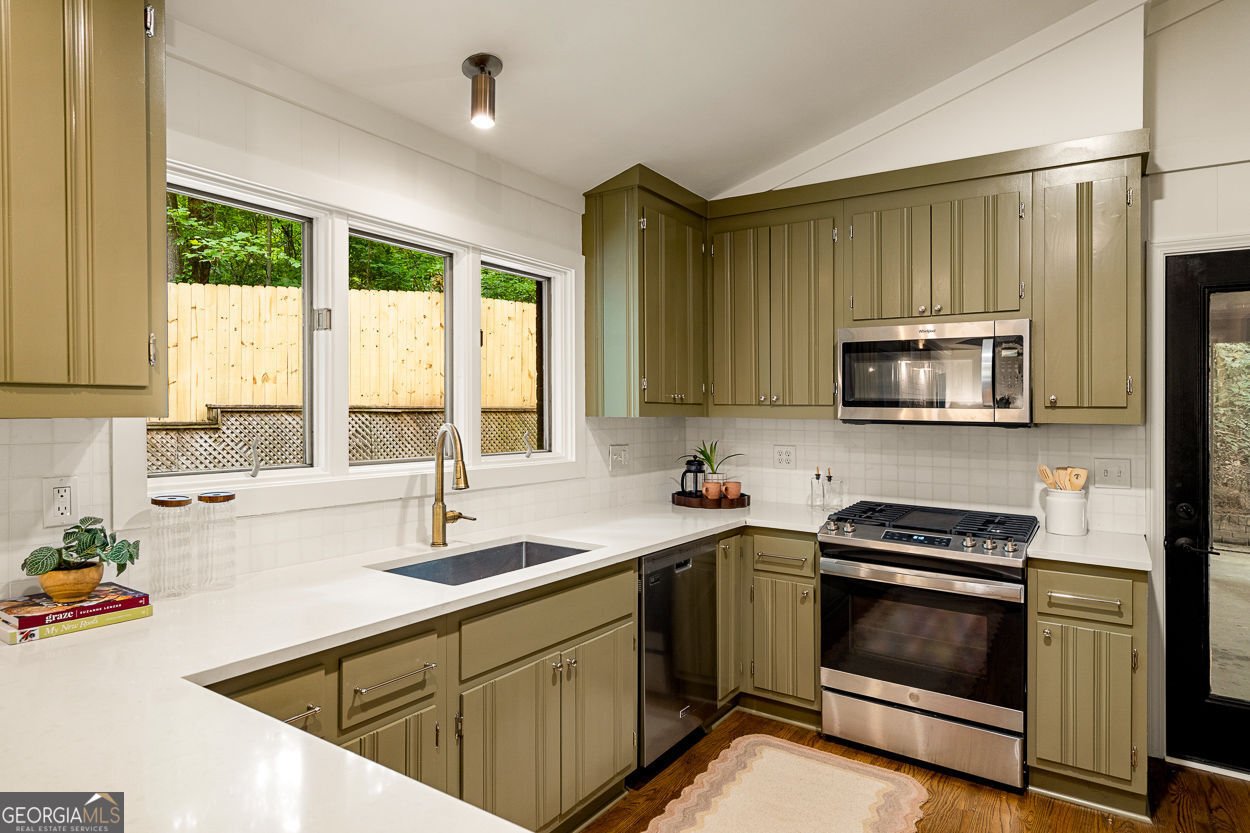 922 Barton Woods Road Atlanta - Photo 43