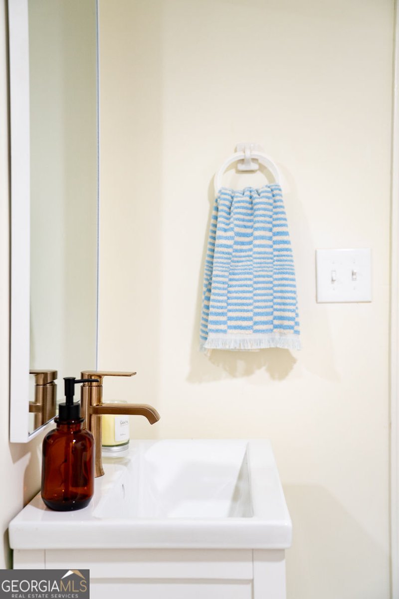 922 Barton Woods Road Atlanta - Photo 88
