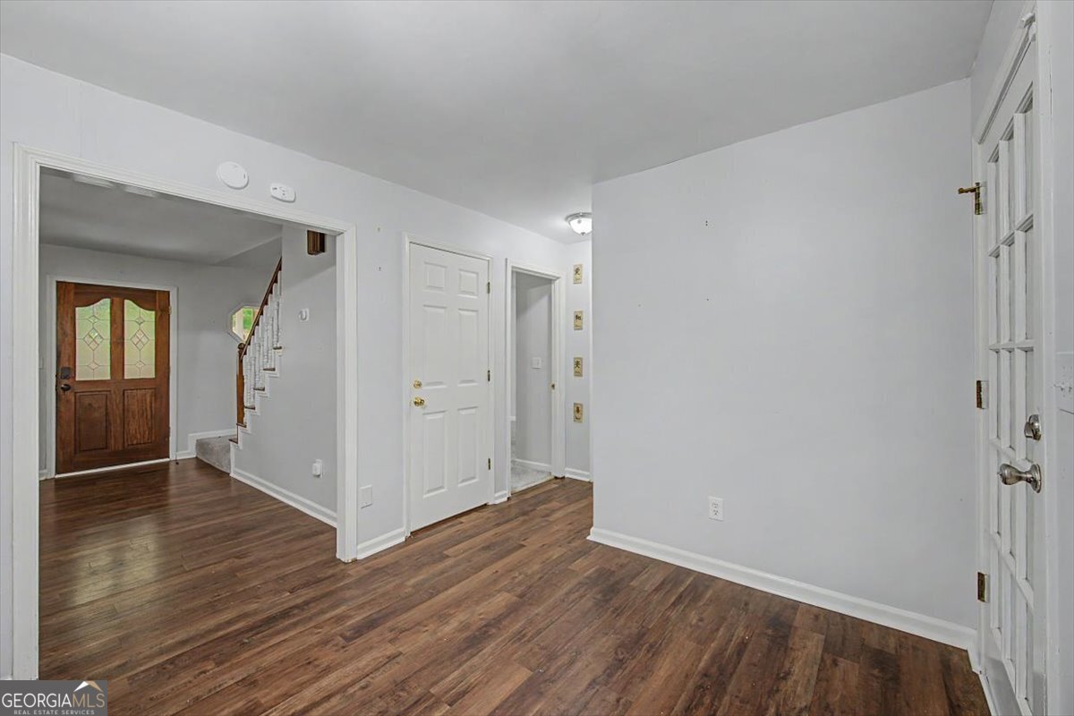 251 Paces Lakes Drive Dallas - Photo 16