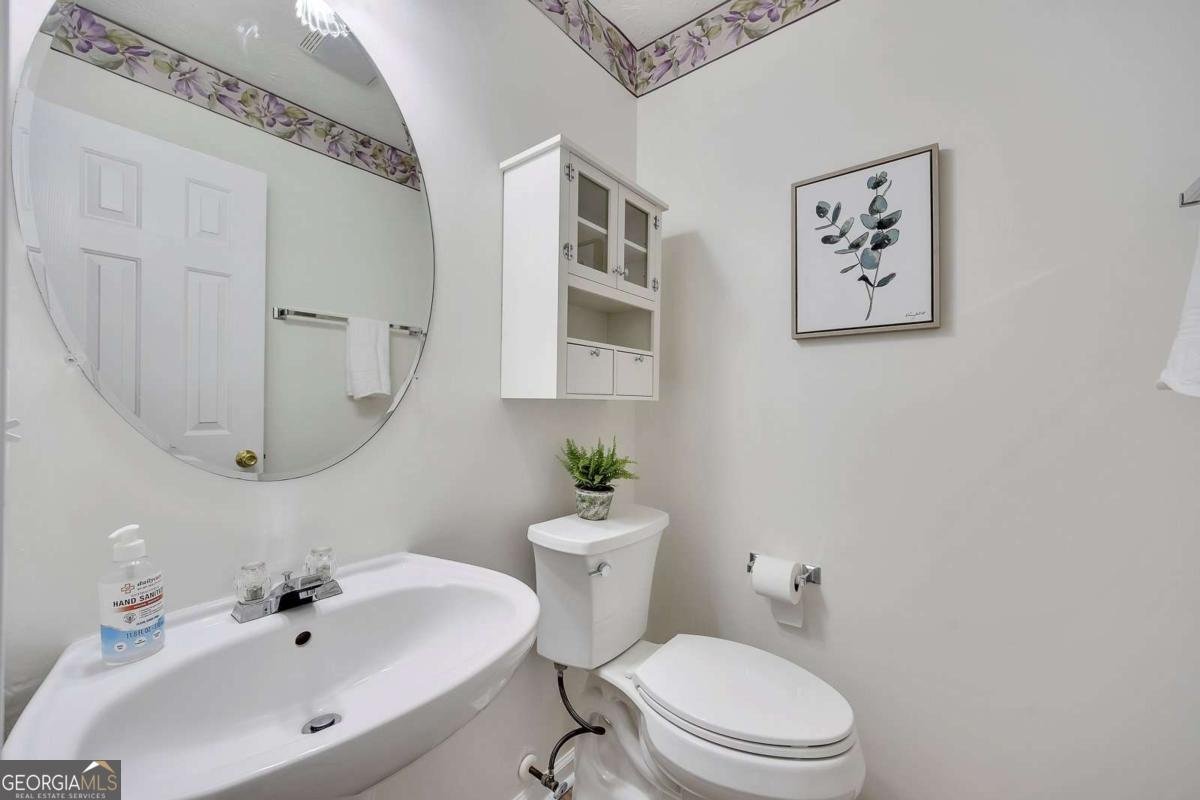 533 Oaks Drive Woodstock - Photo 11