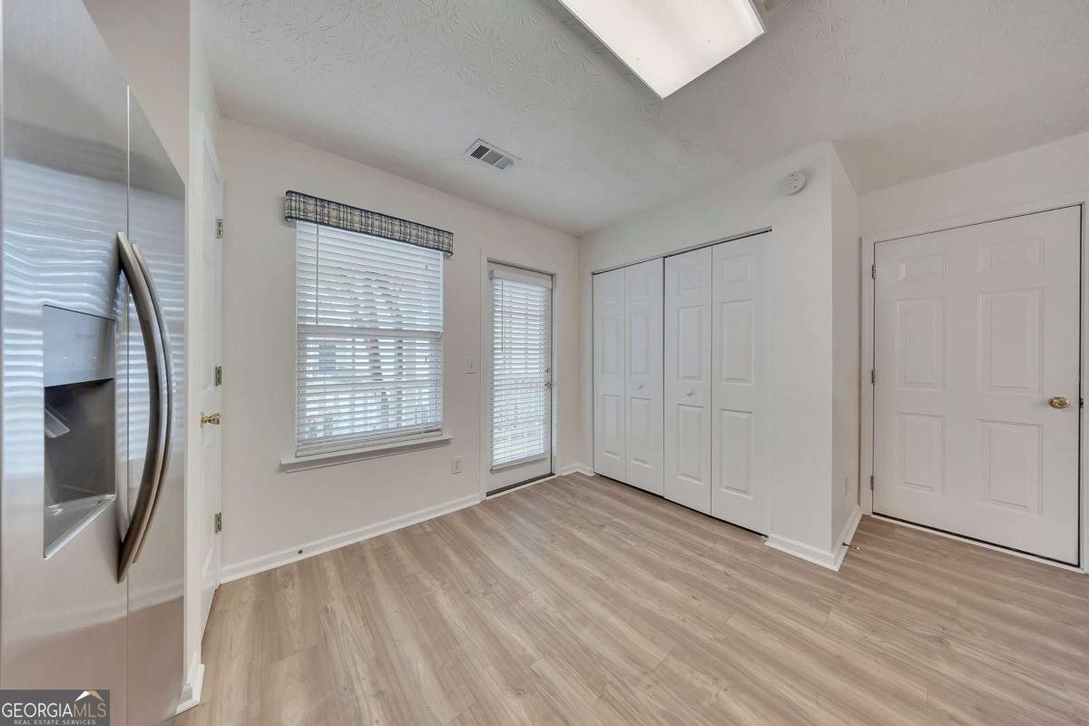 533 Oaks Drive Woodstock - Photo 9