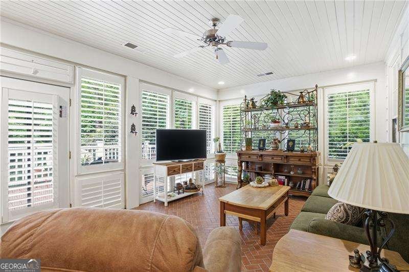 691 Dixon Drive Gainesville - Photo 12