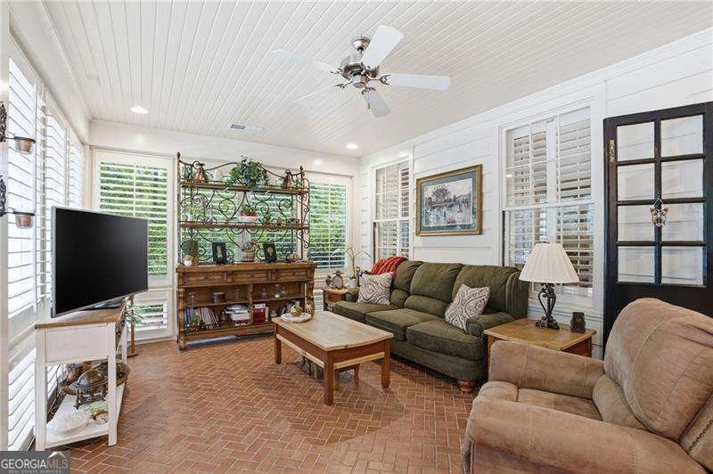691 Dixon Drive Gainesville - Photo 13