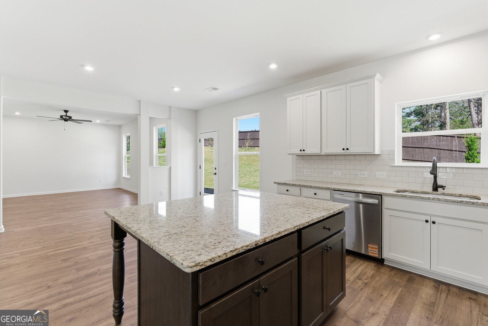 364 Waterbluff Drive Mableton - Photo 6