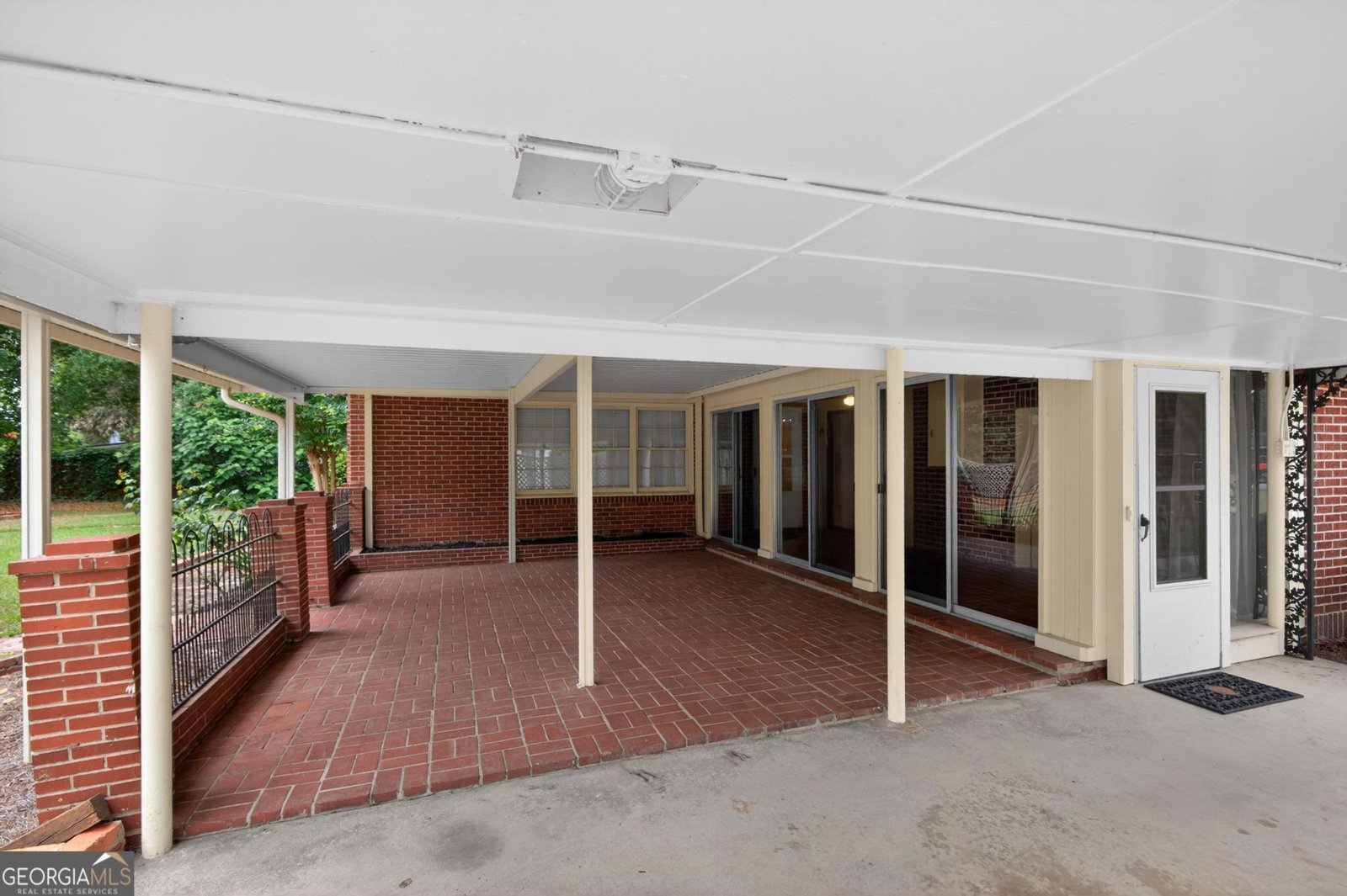 447 College Street Metter - Photo 6