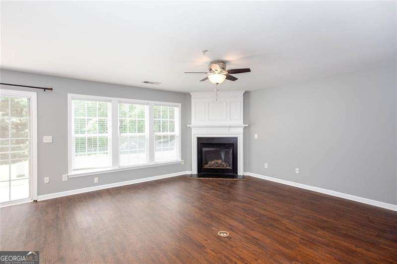 339 Balaban Circle Woodstock - Photo 8