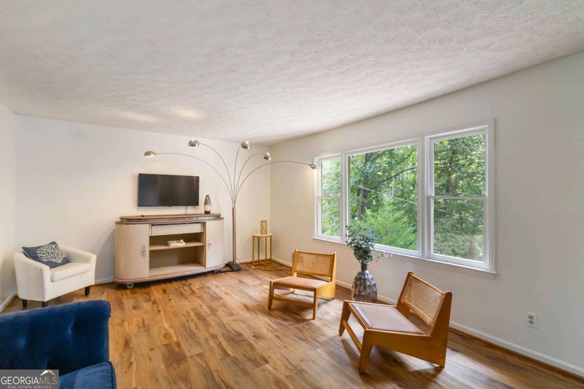 3345 Sharon Circle Cumming - Photo 11