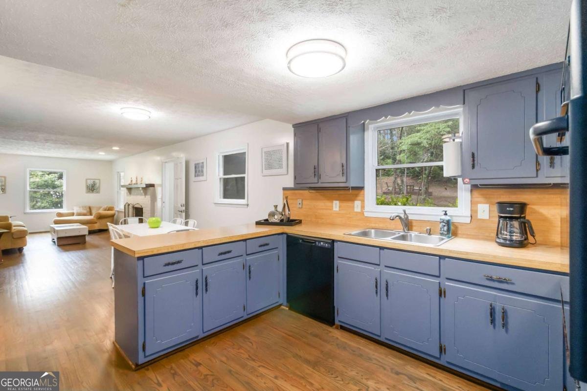 3345 Sharon Circle Cumming - Photo 14