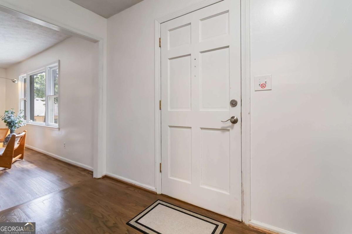 3345 Sharon Circle Cumming - Photo 7