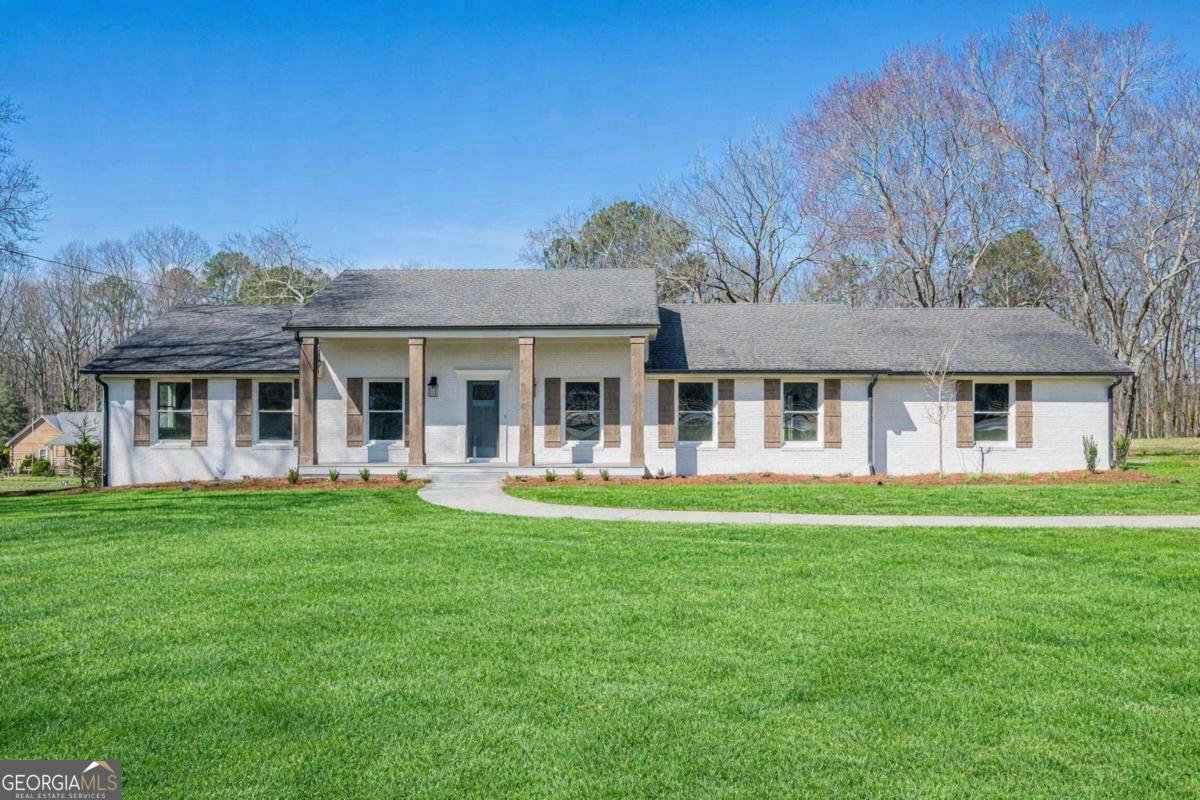 1209 County Line Road Cumming - Photo 1