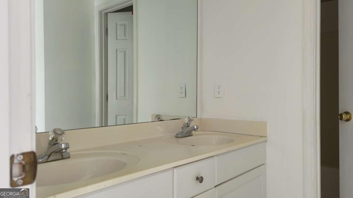 261 Graymist Path Loganville - Photo 16