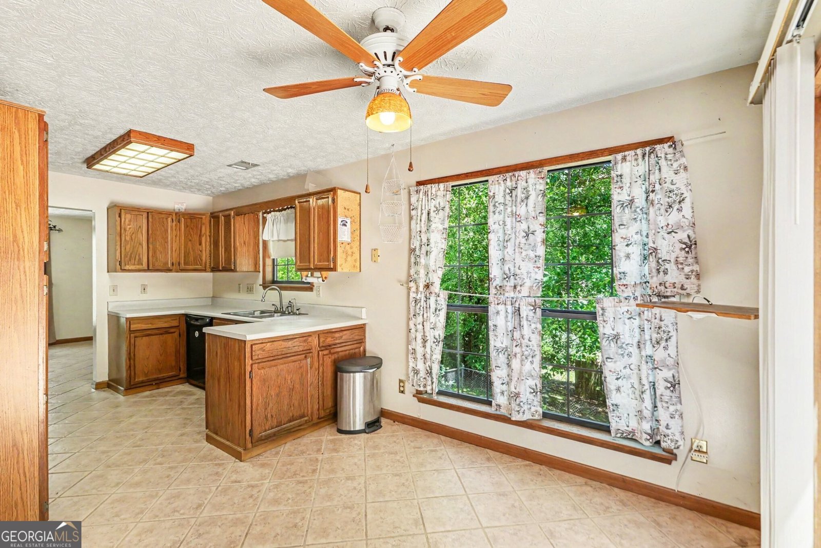 5613 YEAGER RIDGE Drive Douglasville - Photo 10