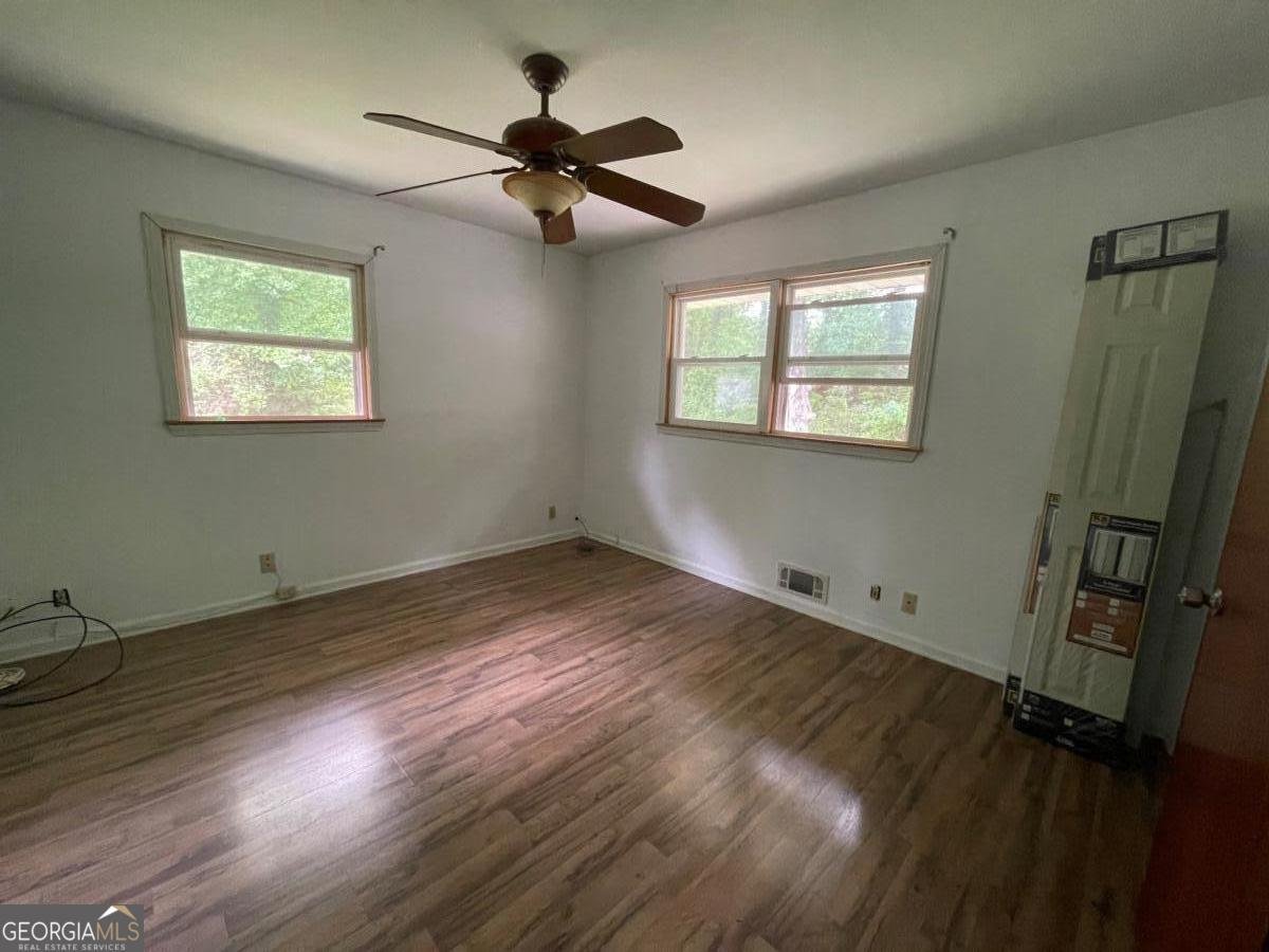 1142 Hilburn Drive Atlanta - Photo 14