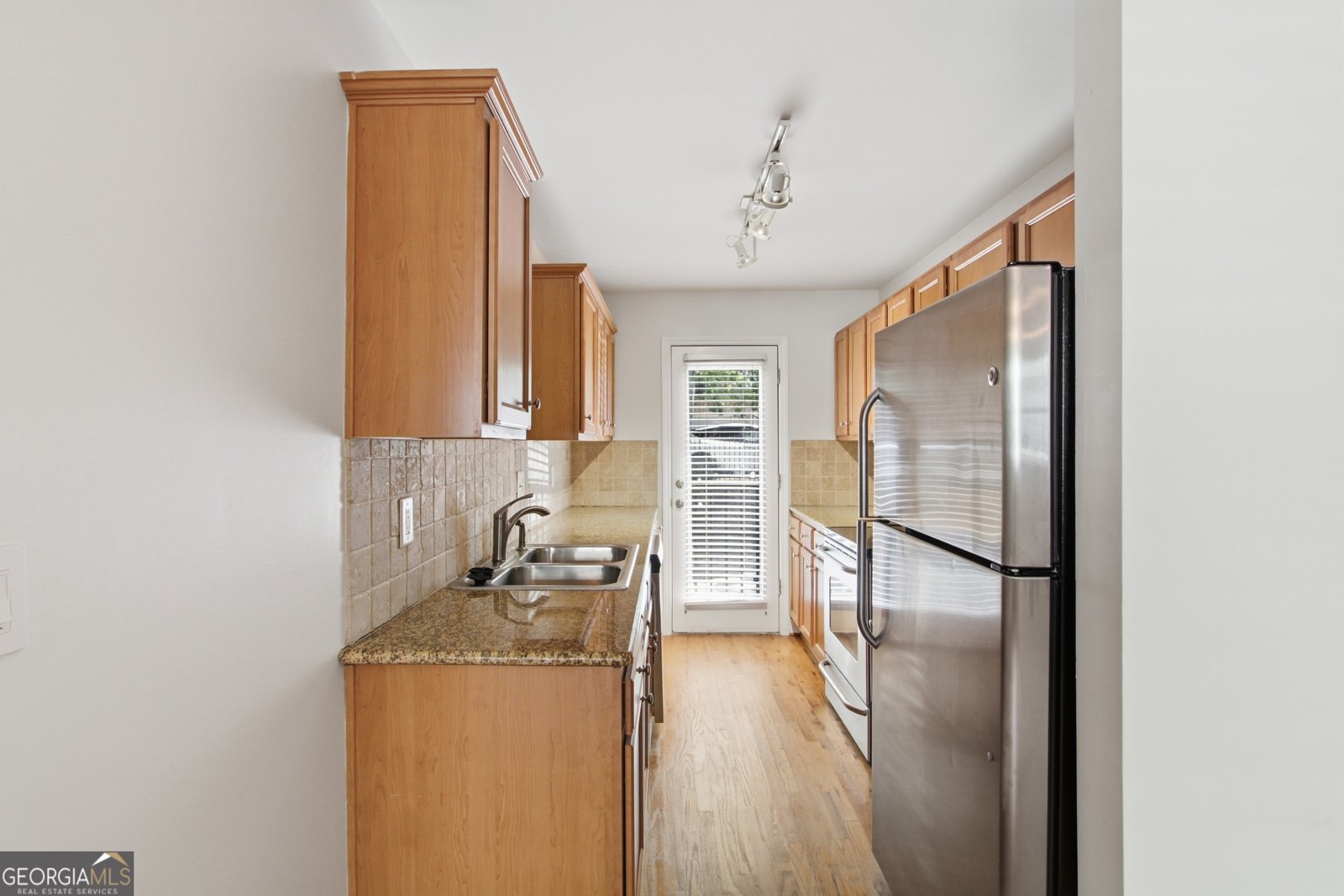 48 Peachtree Avenue Atlanta - Photo 7