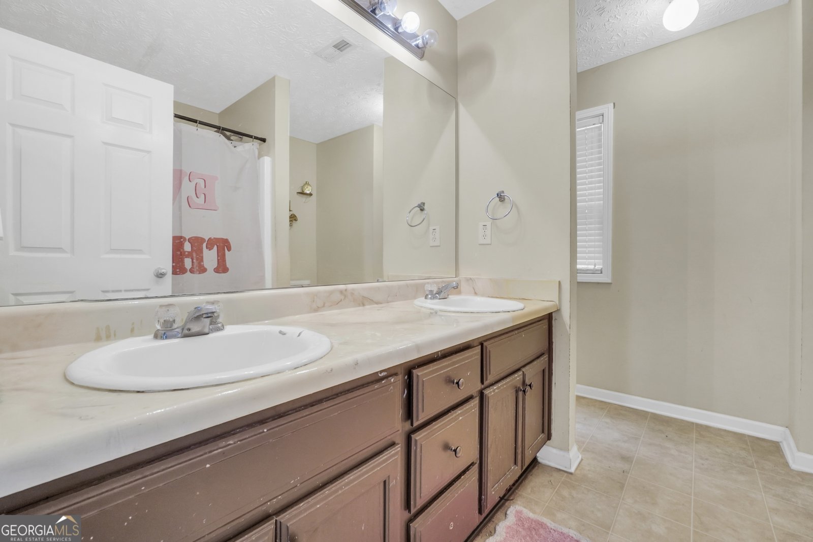 225 Lassiter Drive Covington - Photo 15