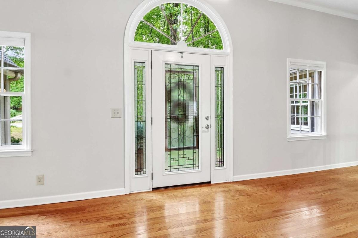 214 Newport Road Lilburn - Photo 7