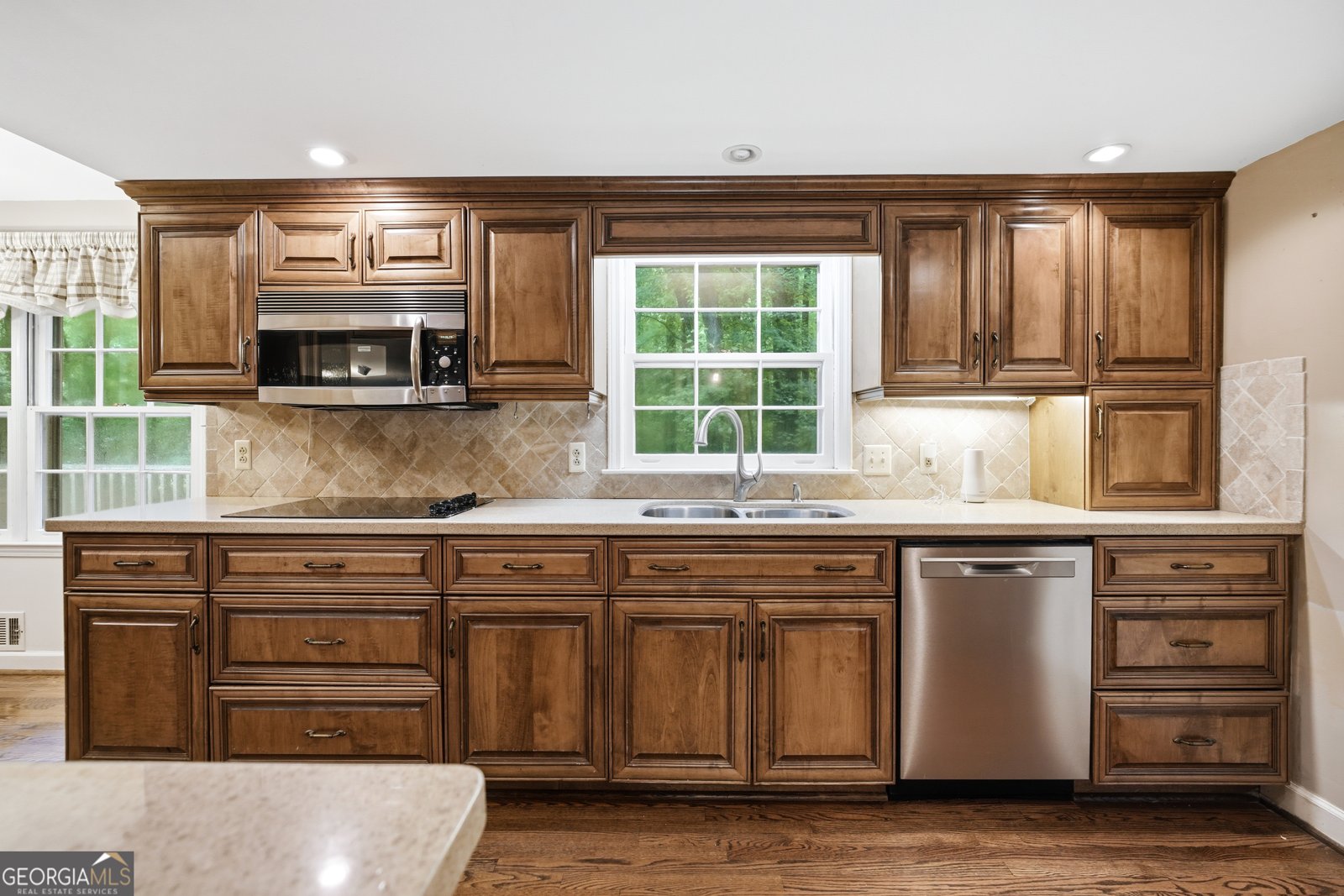 2399 Deer Ridge Drive Stone Mountain - Photo 9