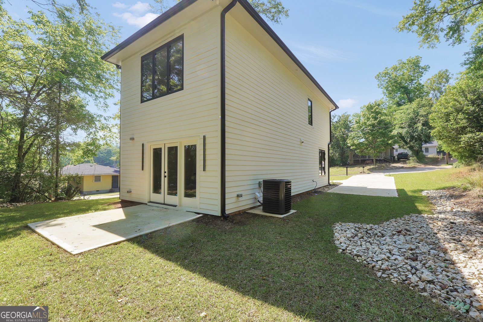 233 Tinsley Street Griffin - Photo 38