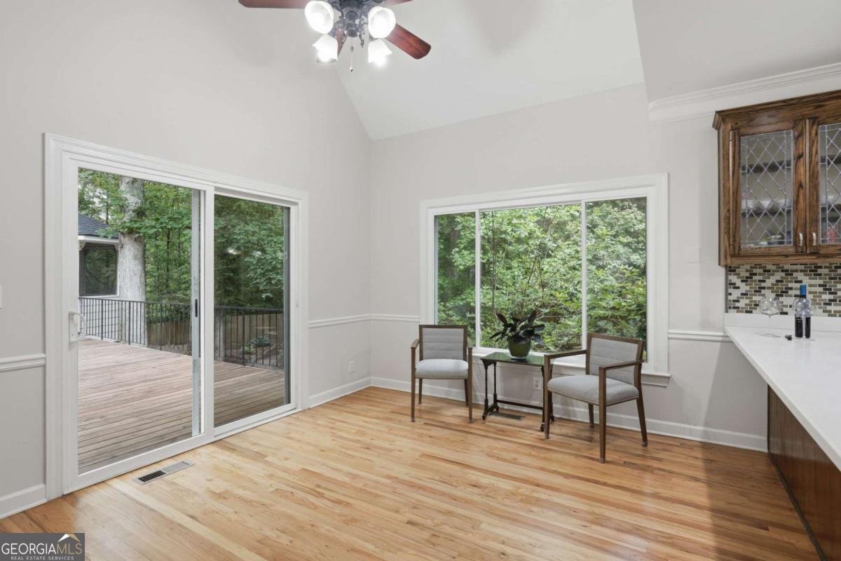 5215 Overbend Trail Suwanee - Photo 16