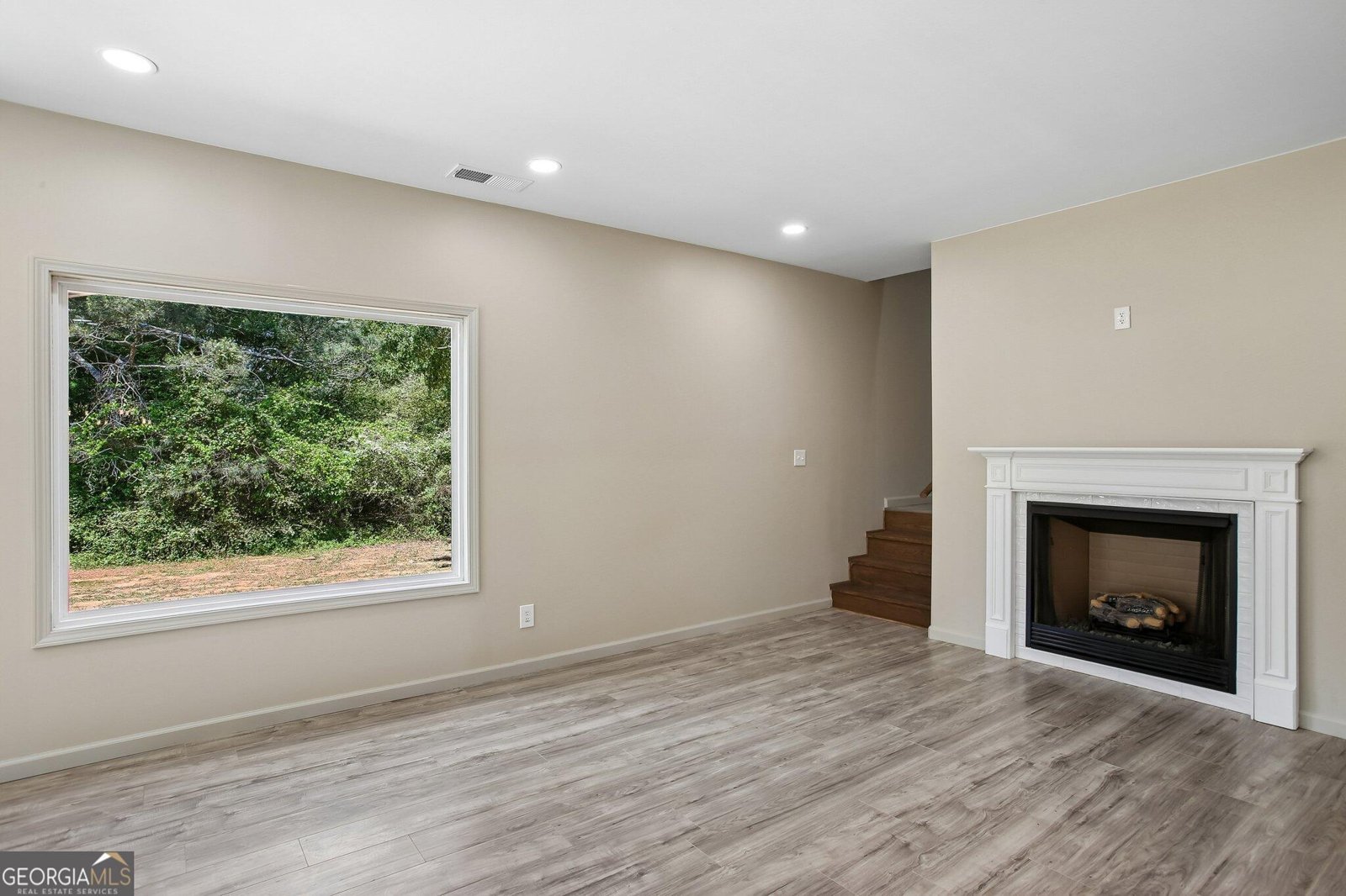 124 Johnson Street Barnesville - Photo 7
