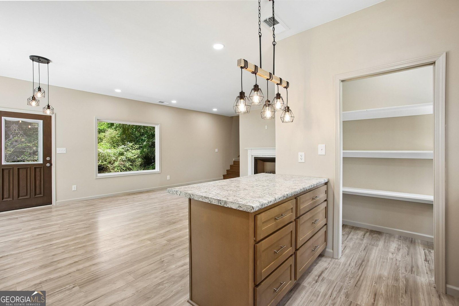 124 Johnson Street Barnesville - Photo 8