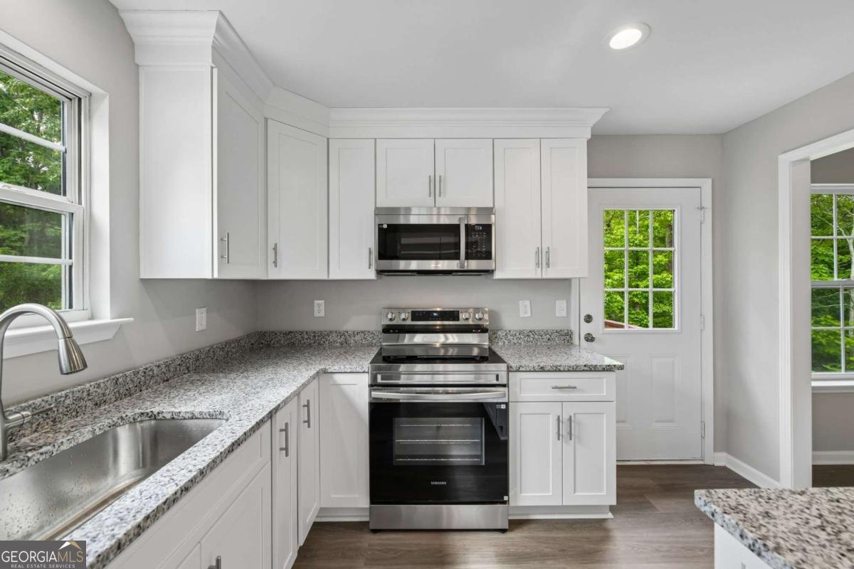 382 Arlington Lane Commerce - Photo 17