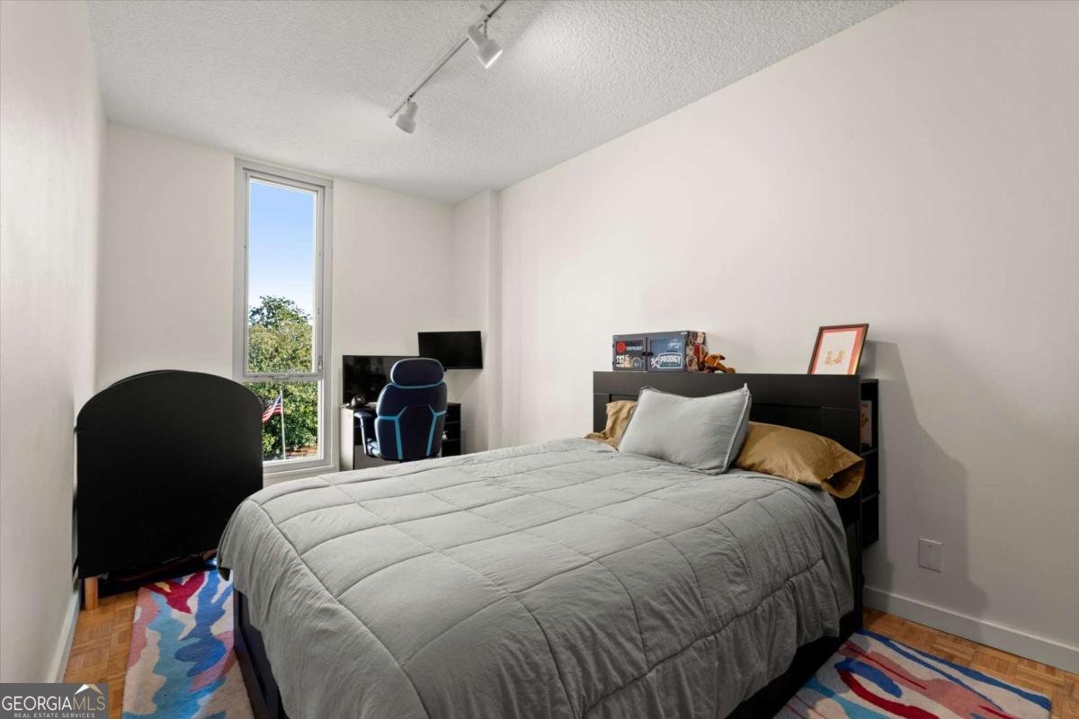 3060 Pharr Court Atlanta - Photo 10