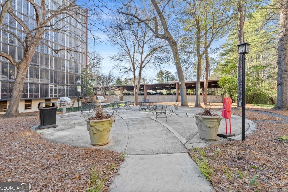 3060 Pharr Court Atlanta - Photo 24