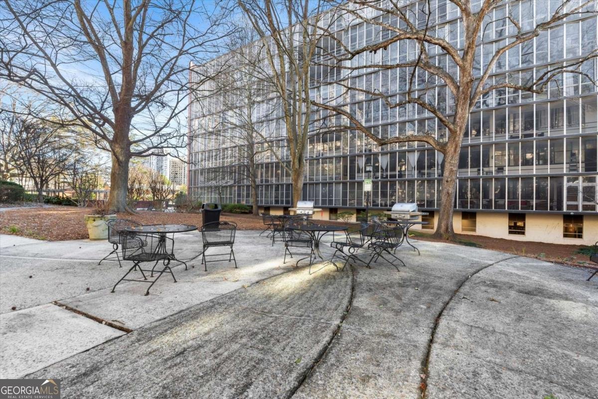 3060 Pharr Court Atlanta - Photo 25