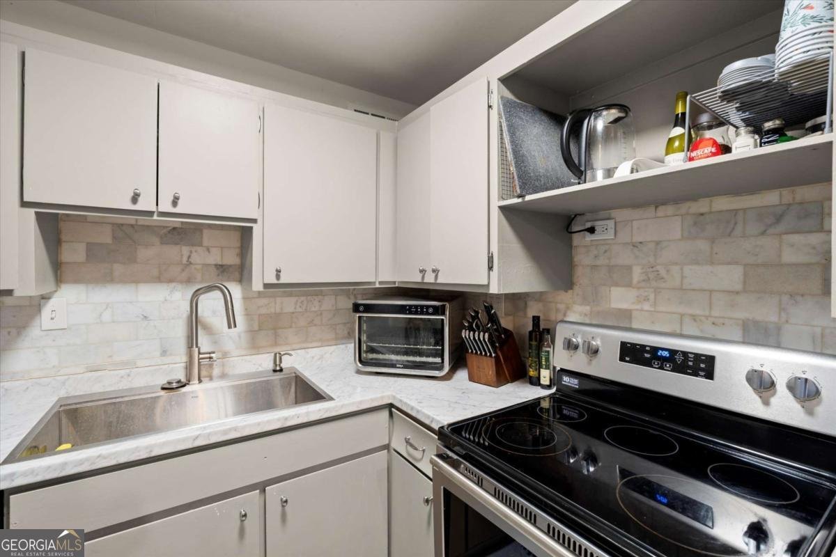 3060 Pharr Court Atlanta - Photo 8