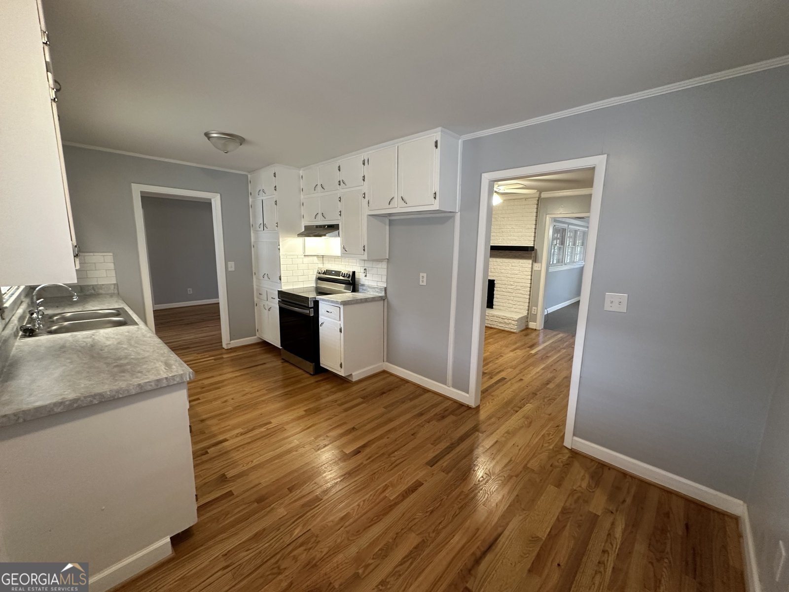 423 Center Circle Conyers - Photo 8