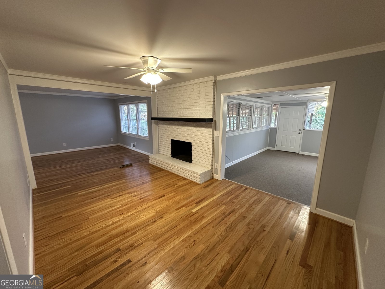 423 Center Circle Conyers - Photo 9