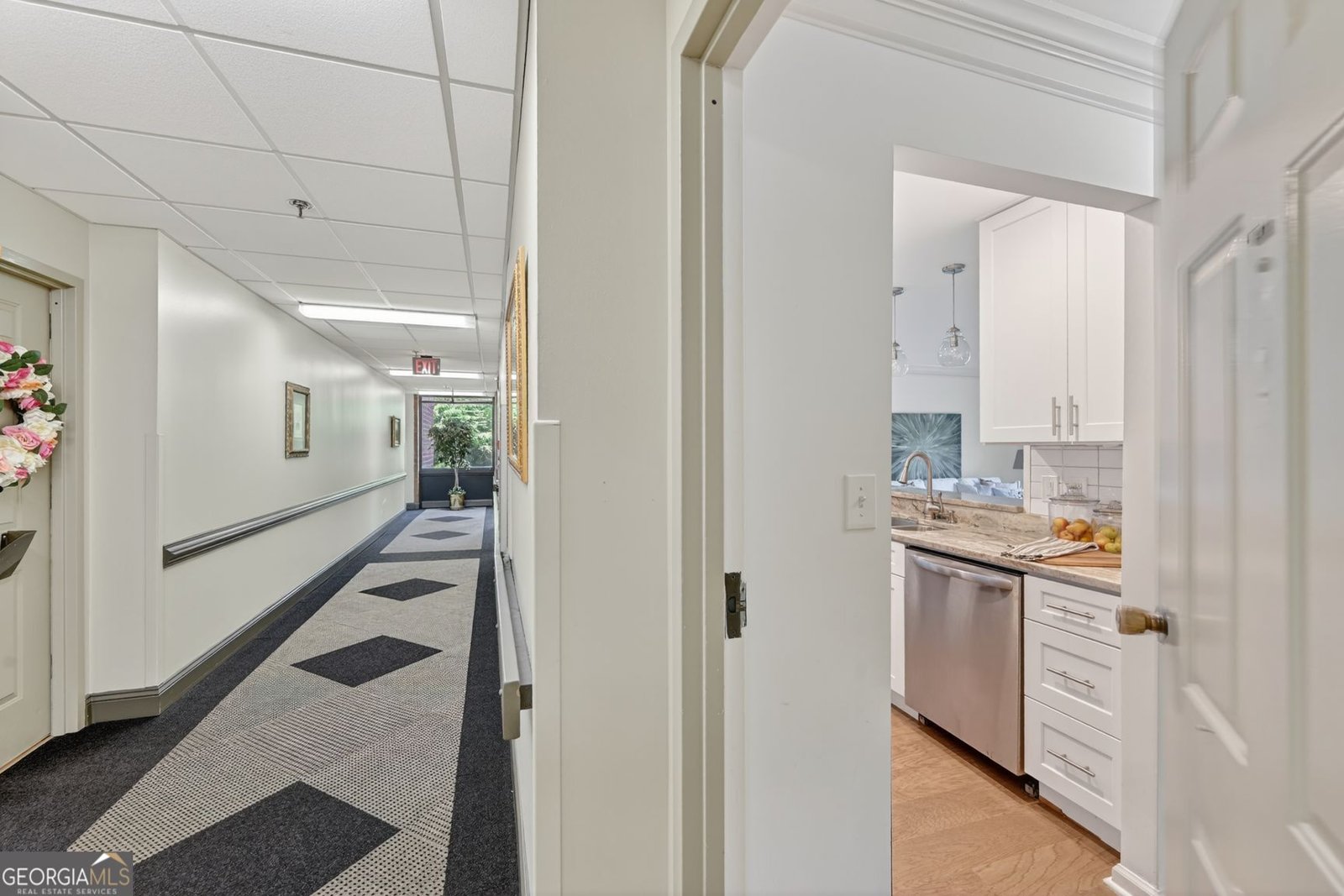 300 Johnson Ferry Road Atlanta - Photo 18