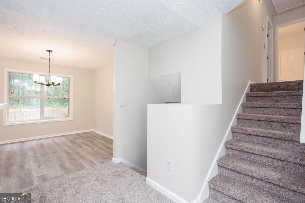 1077 Athena Court Acworth - Photo 6