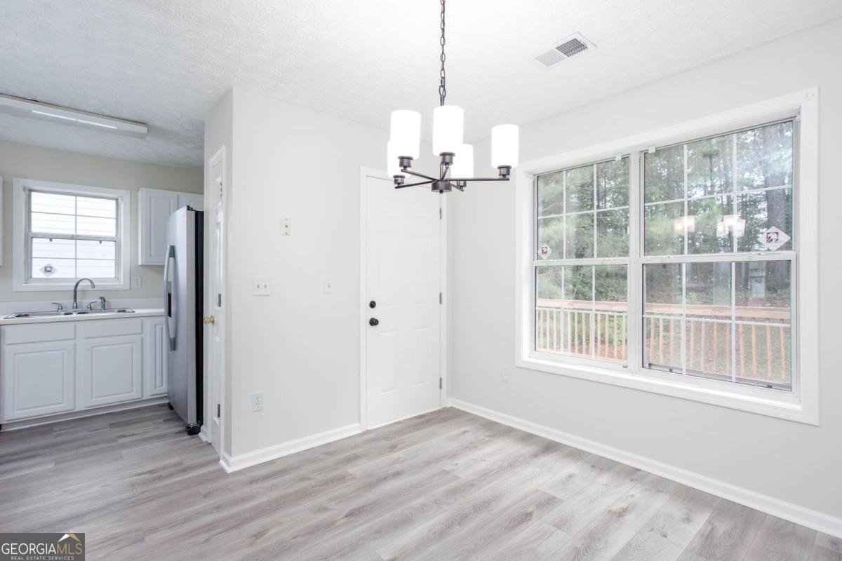 1077 Athena Court Acworth - Photo 8