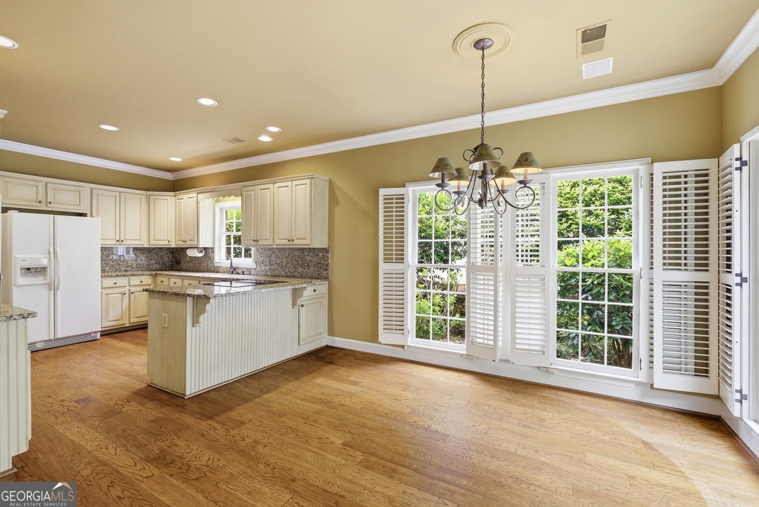 2570 Club Springs Drive Roswell - Photo 14