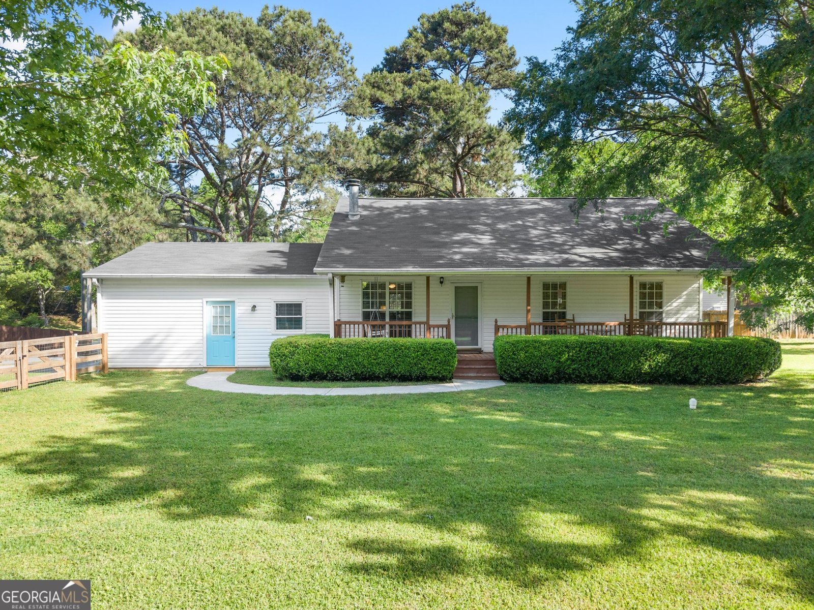 7210 Fields Drive Cumming - Photo 1