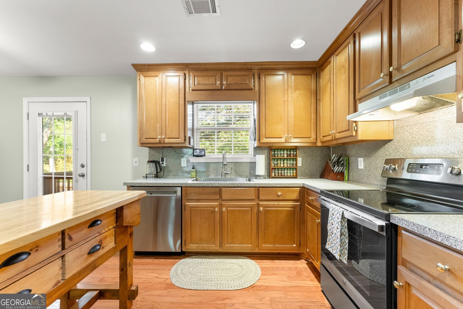 7210 Fields Drive Cumming - Photo 18