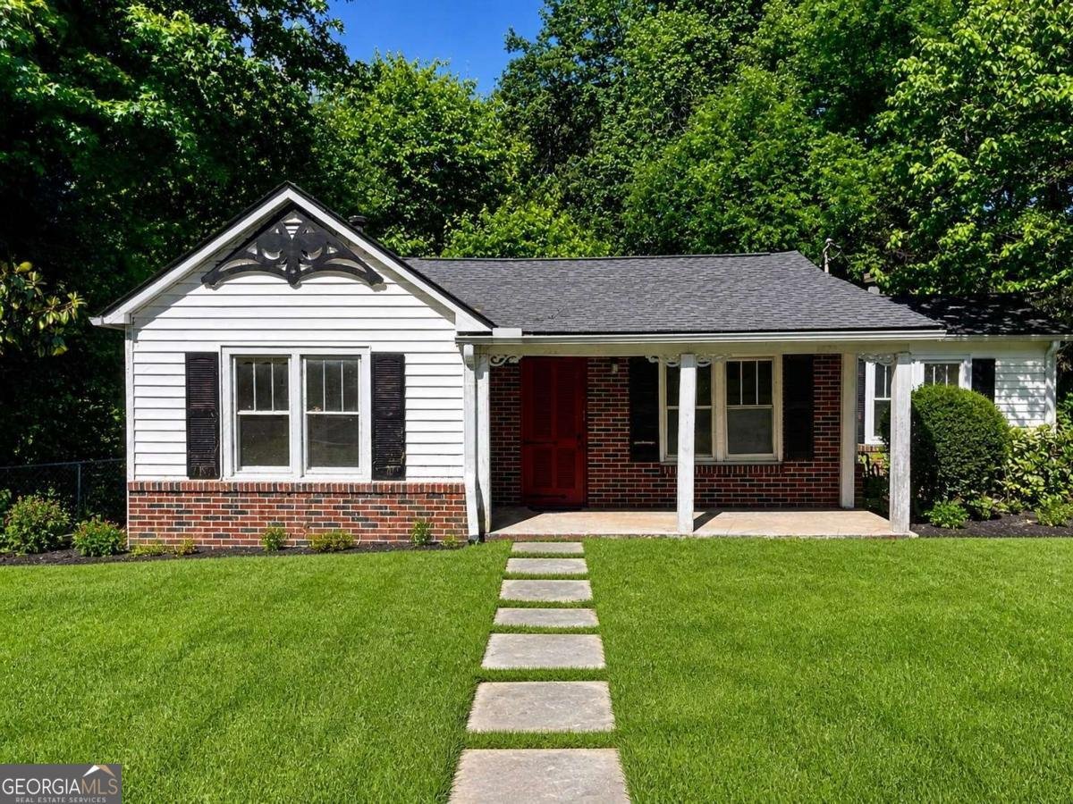 618 Palm Street Canton - Photo 1