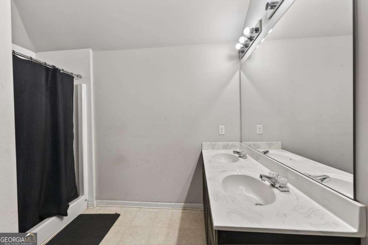 9669 Ivey Ridge Circle Jonesboro - Photo 13