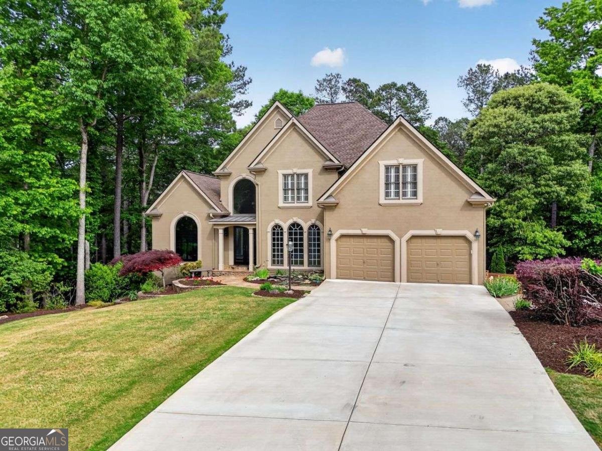 640 Goldpoint Trace Woodstock - Photo 1