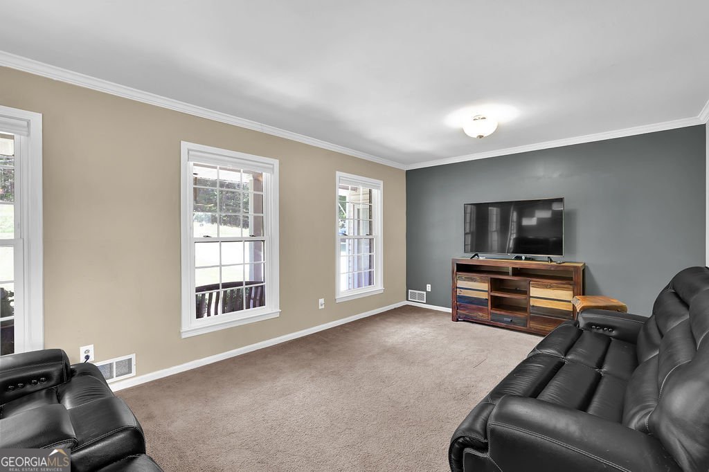 2525 Holtzclaw Road Cumming - Photo 7